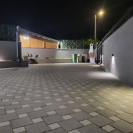 Apartman Dino Trogir Exterior photo