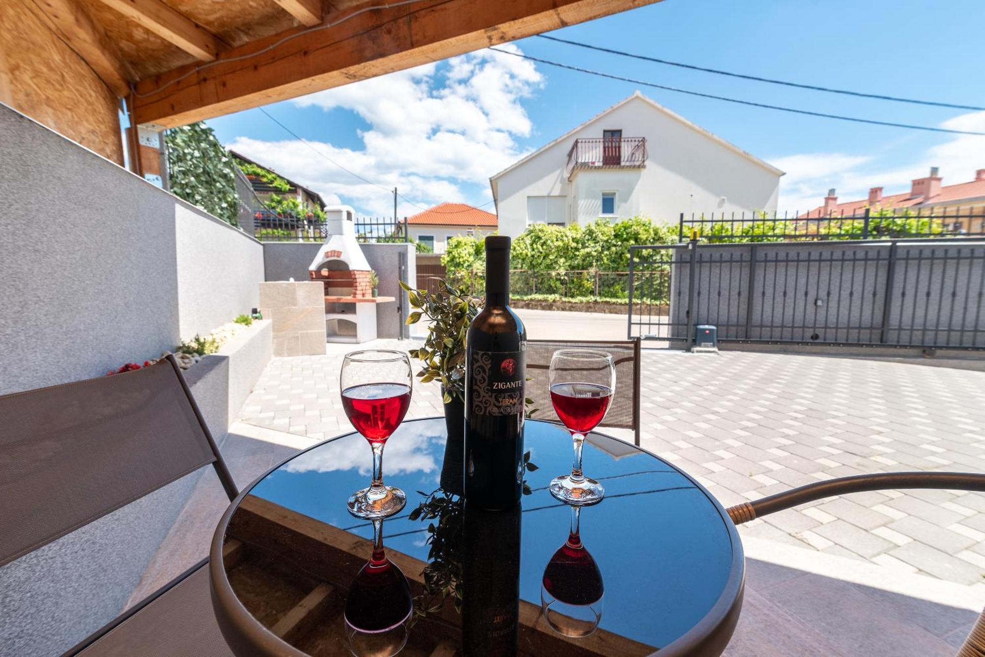 Apartman Dino Trogir Exterior photo