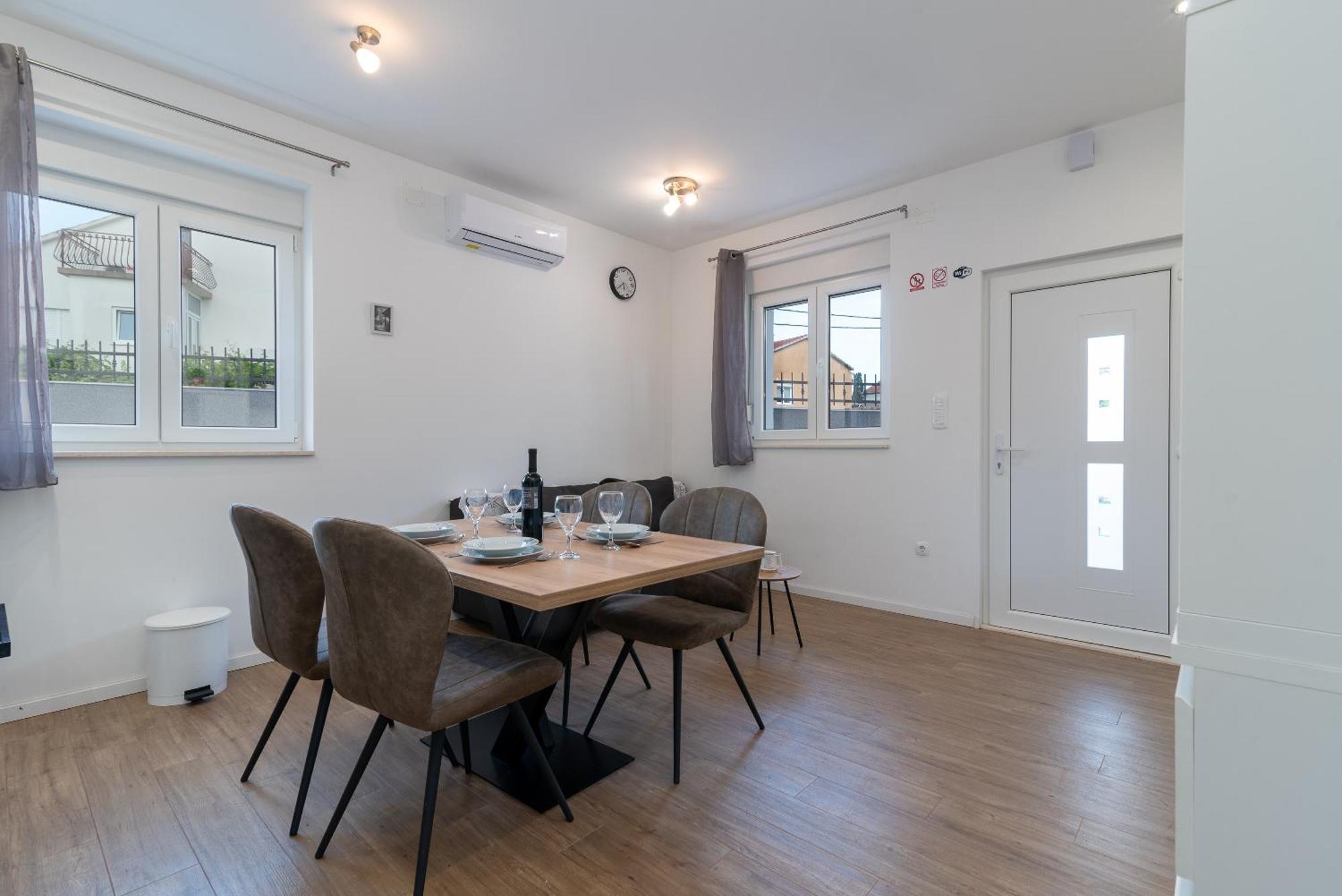 Apartman Dino Trogir Exterior photo