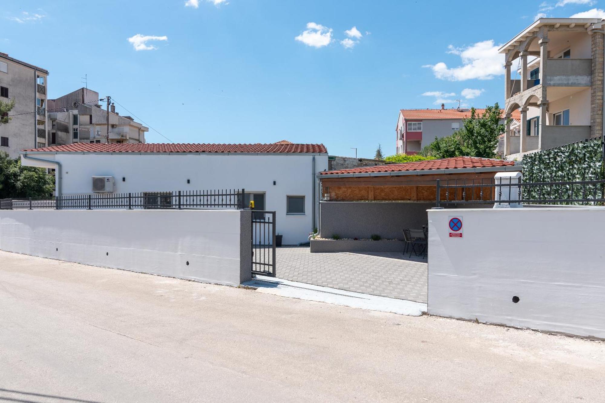 Apartman Dino Trogir Exterior photo